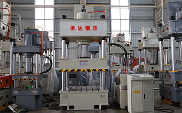 四柱液壓機(jī)工作原理是什么？